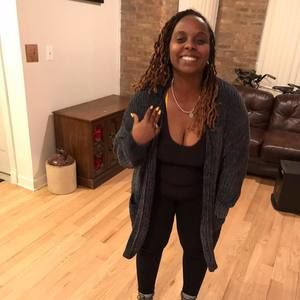 Meet your Posher, Danielle